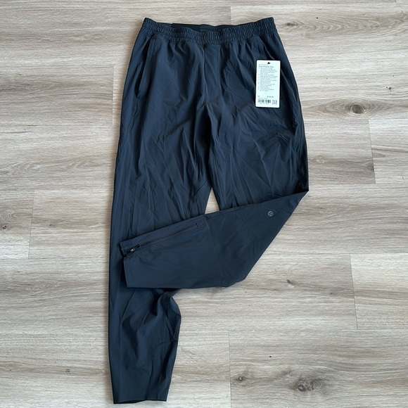 Lululemon Pace Breaker Pant men’s ColourGraphite Grey - Picture 7 of 12